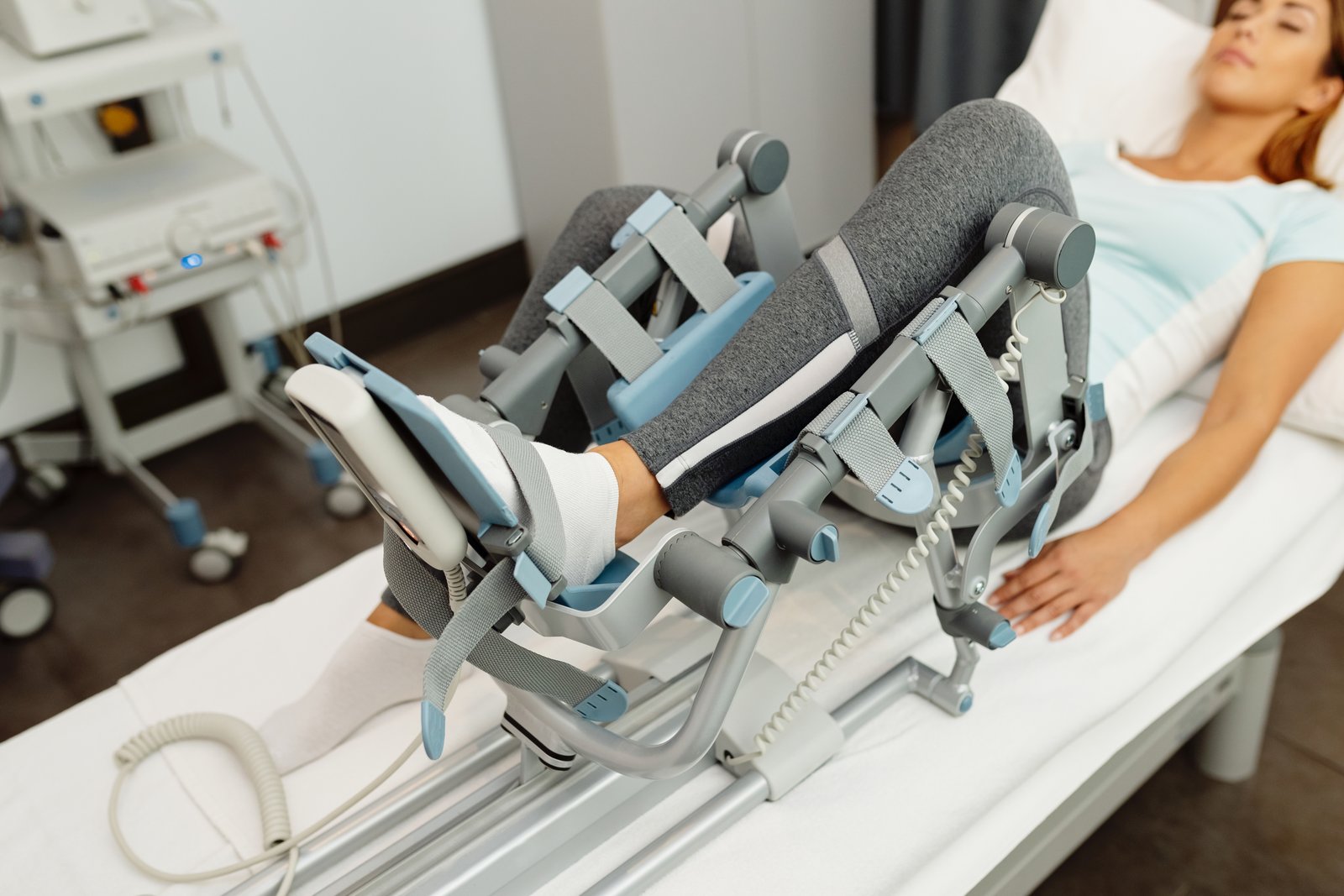 Robotic Hip Replacement Surgery by Dr Neelesh Damani